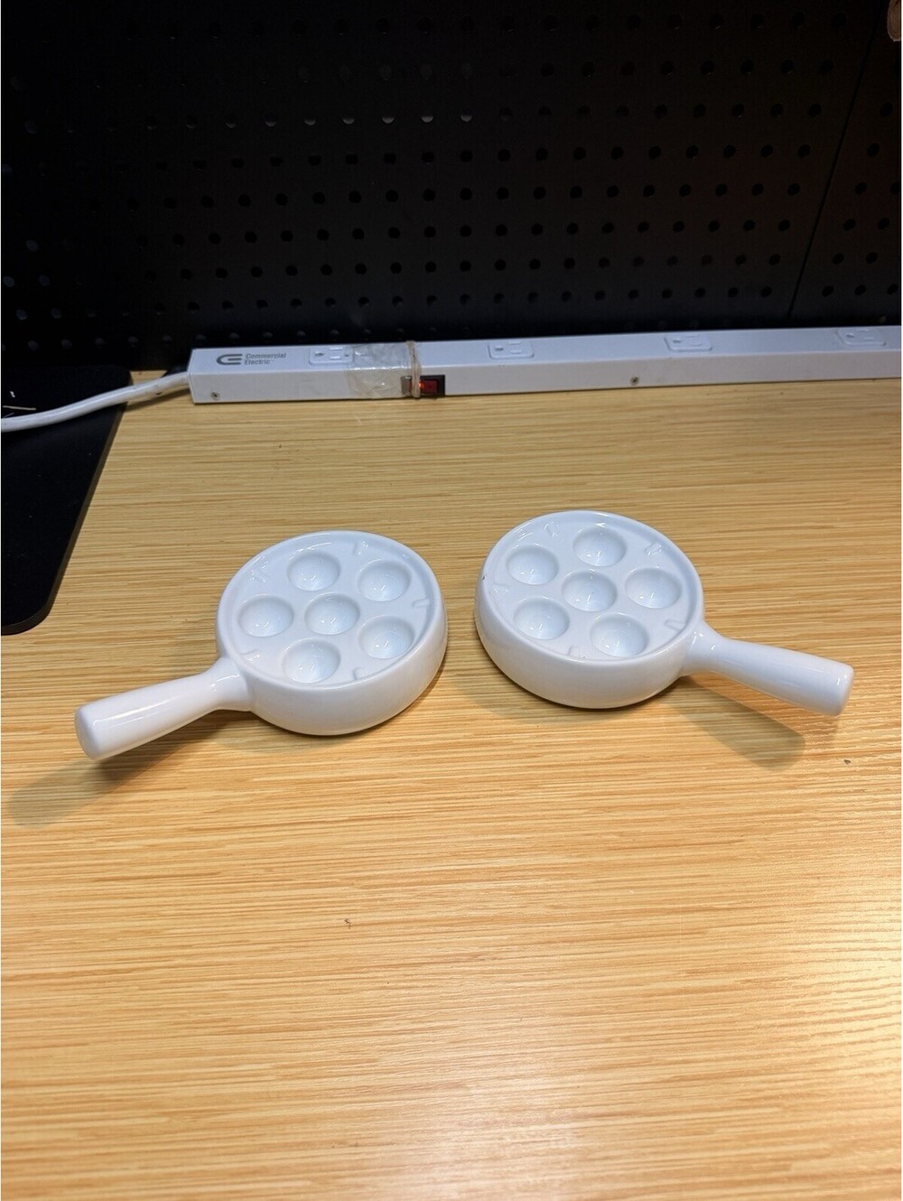 2 Le Cordon Bleu Porcelain Escargot Baking Dishes *